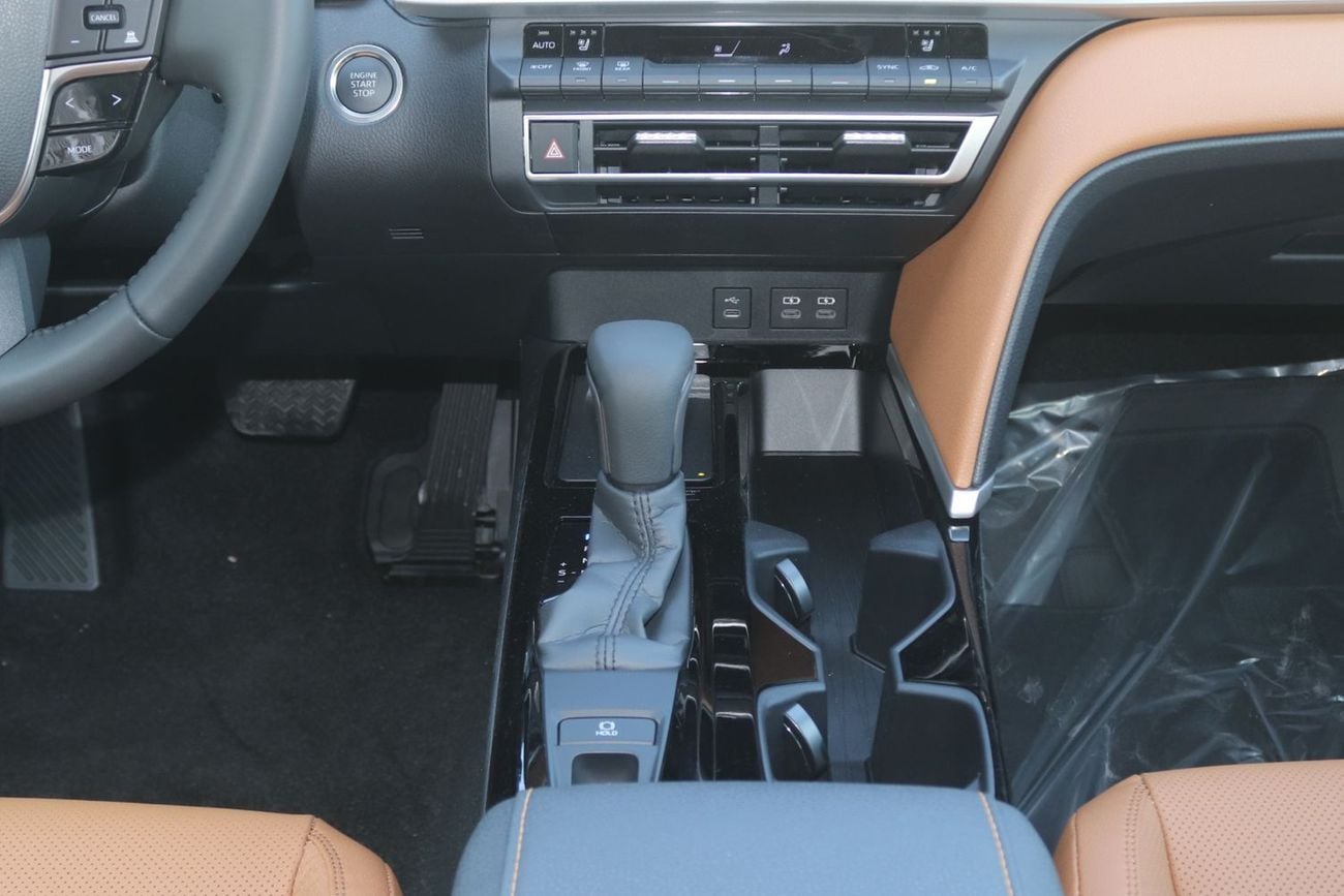 تويوتا كامري 2026 Model Toyota Camry GLE, 2.5L Petrol 2WD A/T
