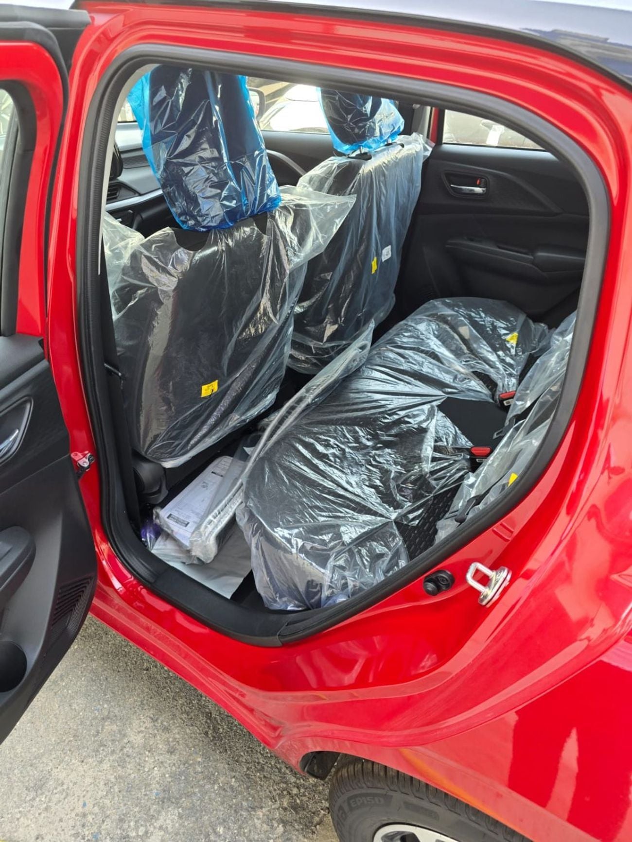 Suzuki Swift Suzuki Swift GLX, 2026 model, 1.2 liter, Two Tone