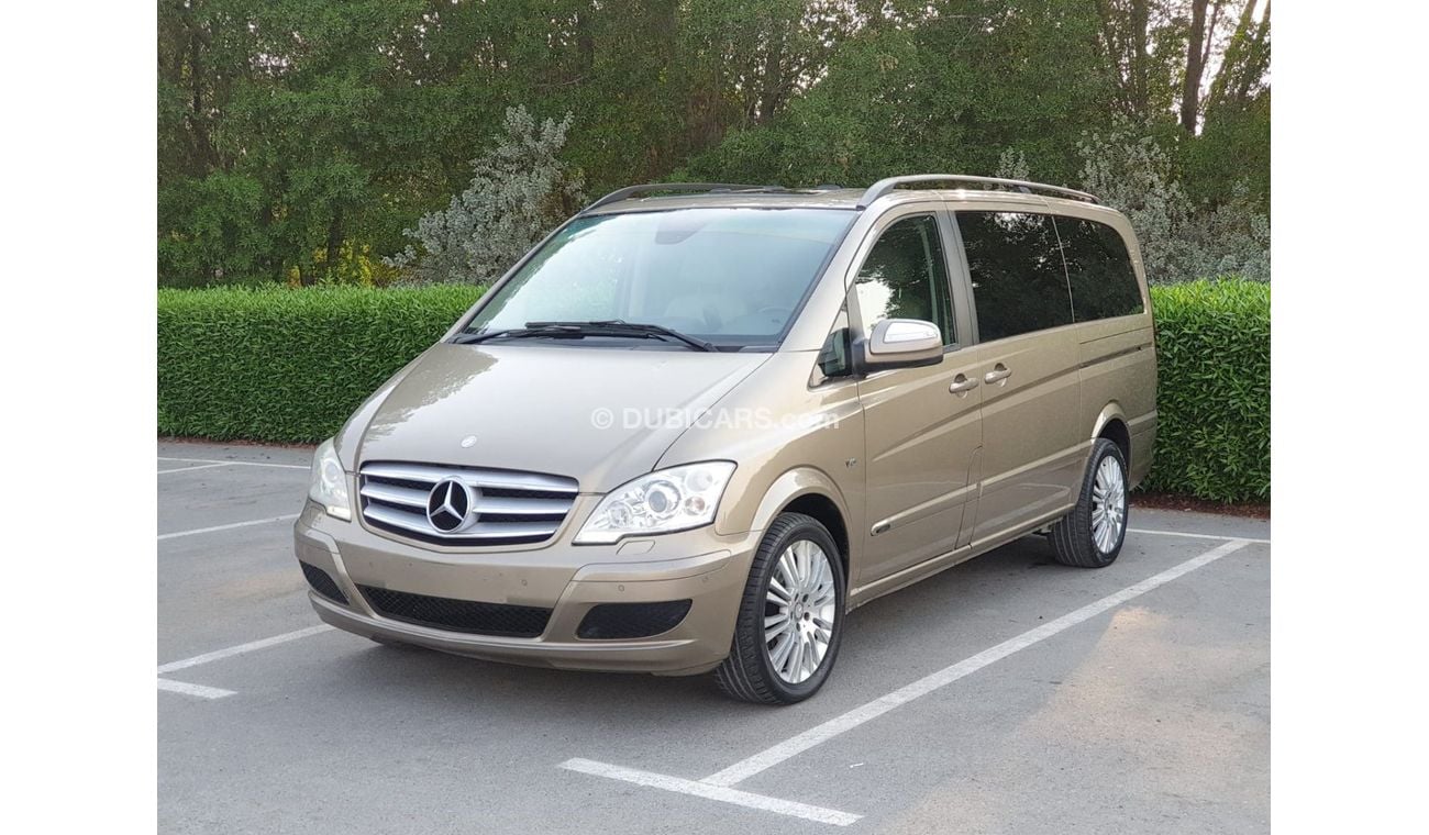 Mercedes-Benz Viano Mercedes Viano 2011 GCC // Full option // Perfect condition // no accident