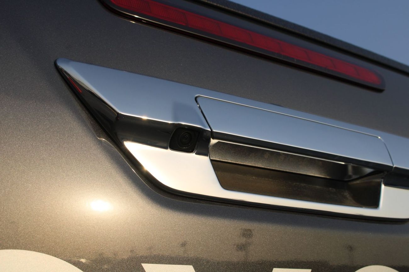 تويوتا هيلوكس TOYOTA HILUX 2.8L DIESEL DOUBLE CAB 4WD HIGH AUTO