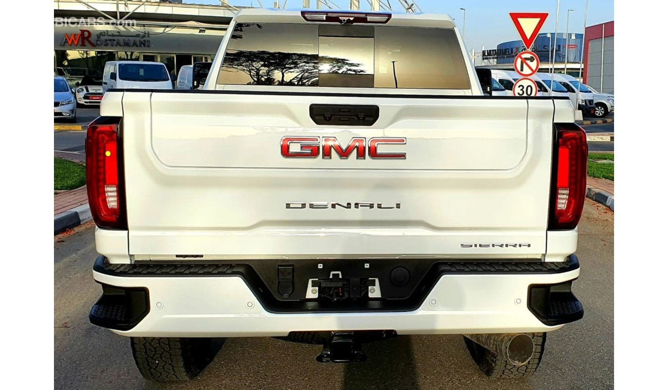 GMC Sierra Denali DURAMAX 6.6L DIESEL ENGINE