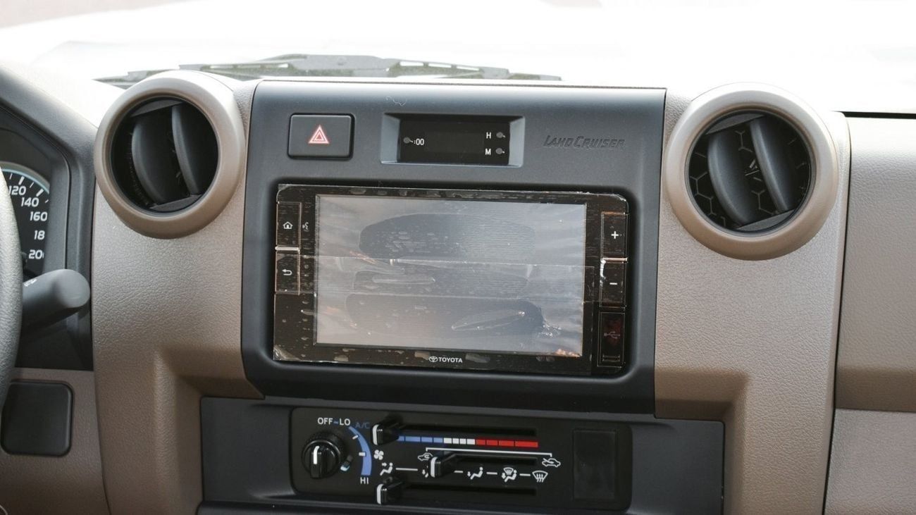 تويوتا لاند كروزر 70 LC76 Diesel V8 4.5L 5Doors