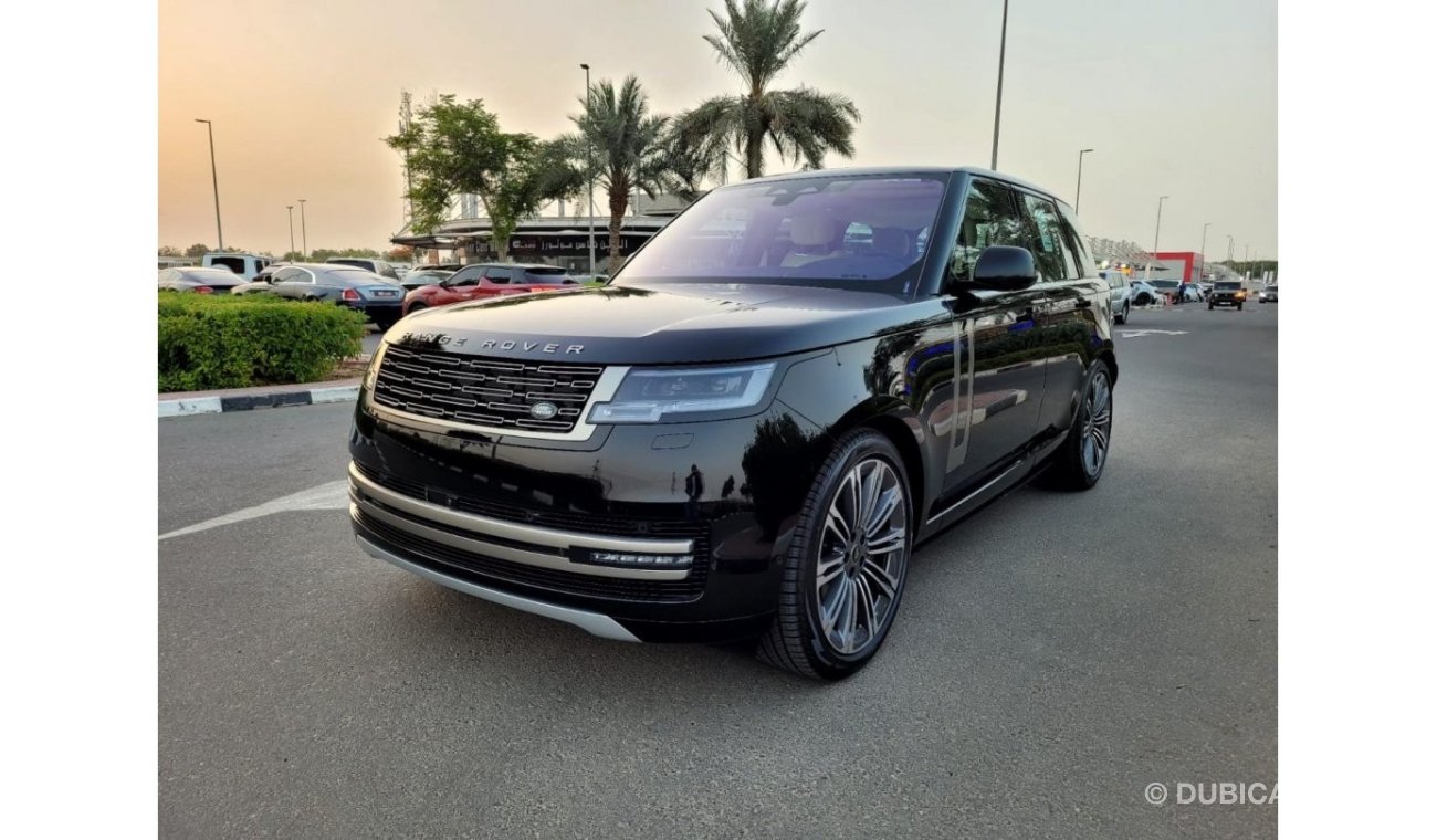 Land Rover Range Rover V8 / GCC Spec / With Warranty & Service