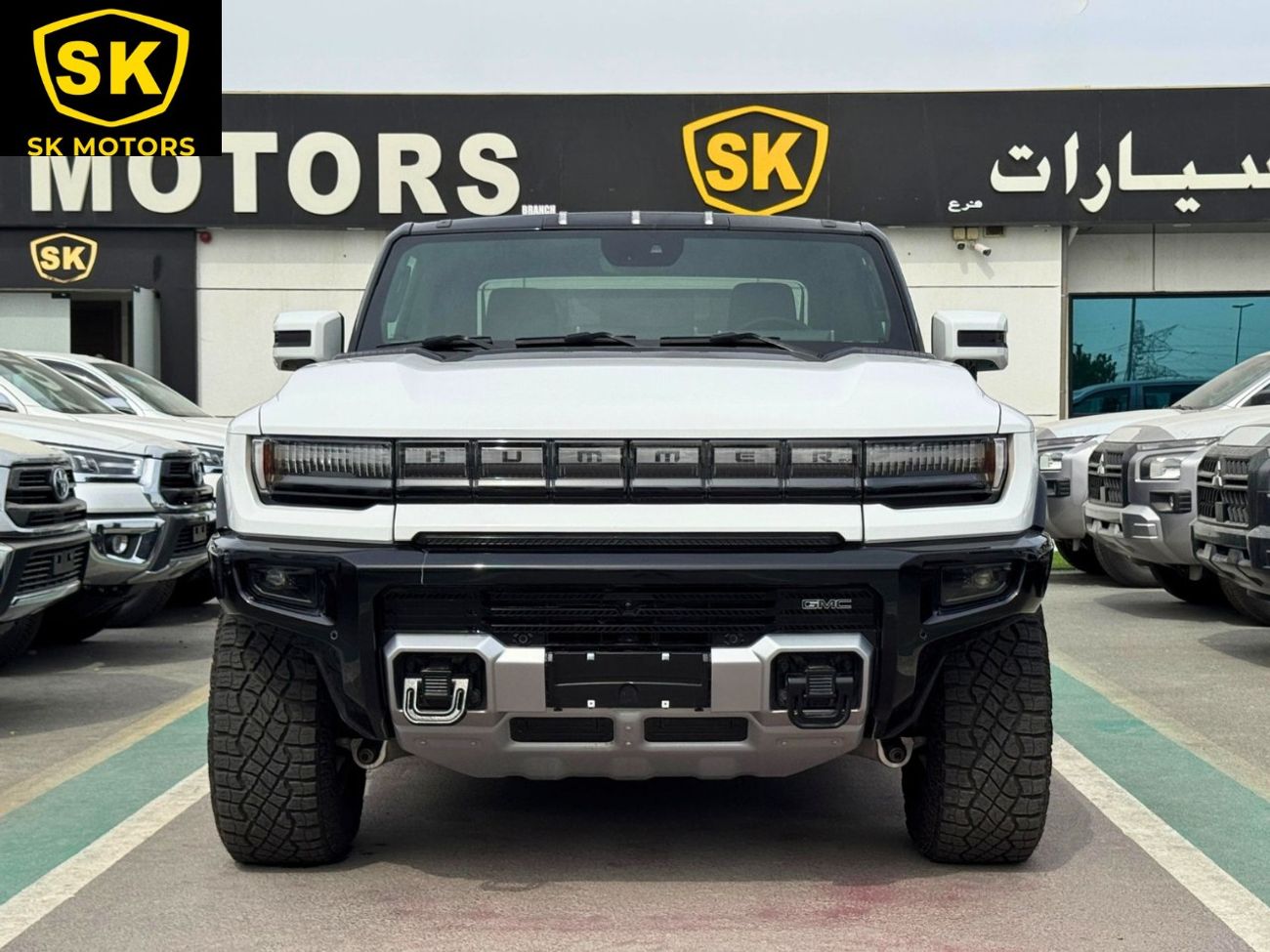 GMC Hummer EV PICKUP / 1.5L / ELECTRIC / 360* CAMERA / PANORAMIC ROOF (CODE # 69056)