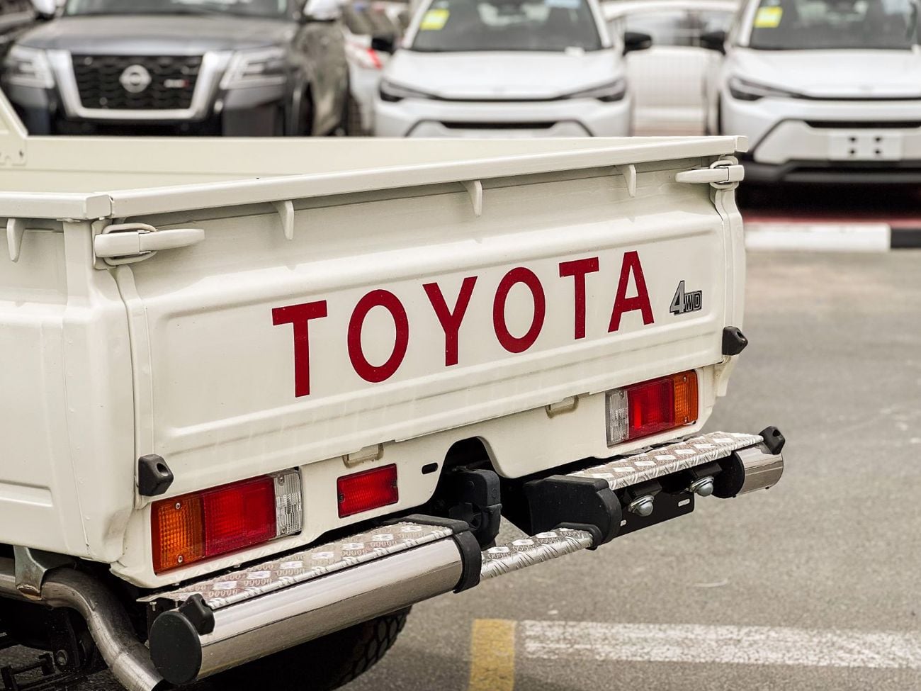 تويوتا لاند كروزر بيك آب EXPORT ONLY - Toyota LC79 SC STD 2.8L Petrol M/T
