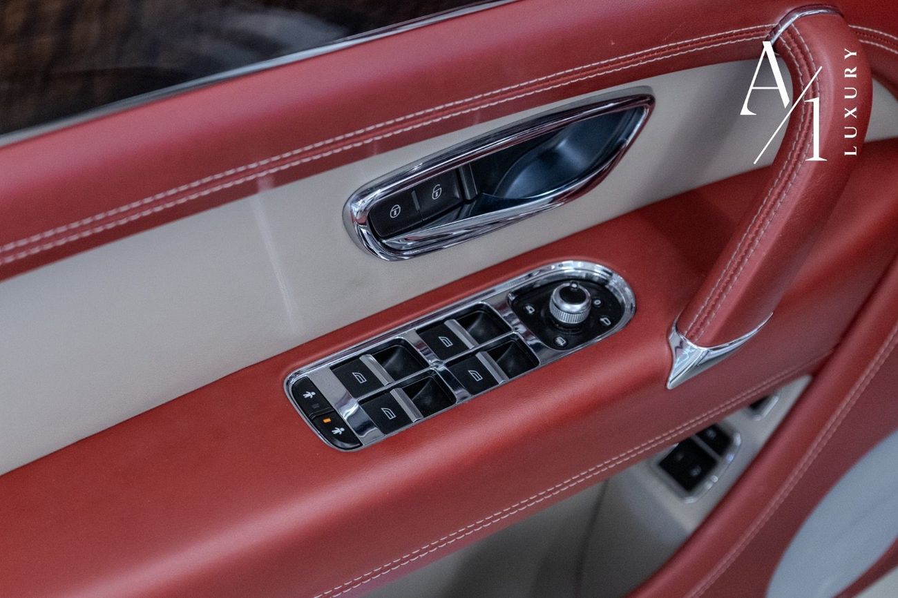 Bentley Bentayga Bentayga 4.0T 2019 Bentley Bentayga, Full Service History, Excellent Condition, GCC Spec