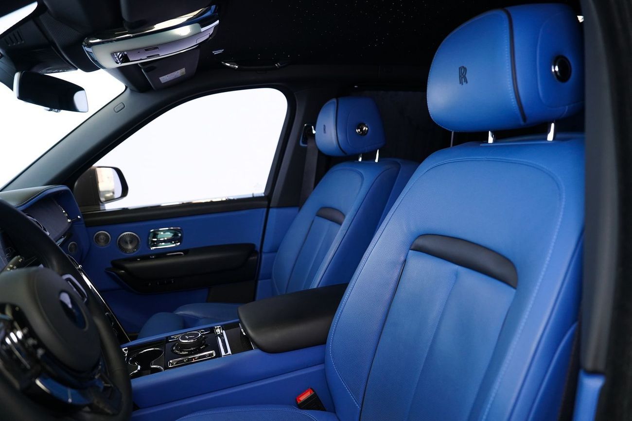 رولز رويس كولينان BLACK BADGE