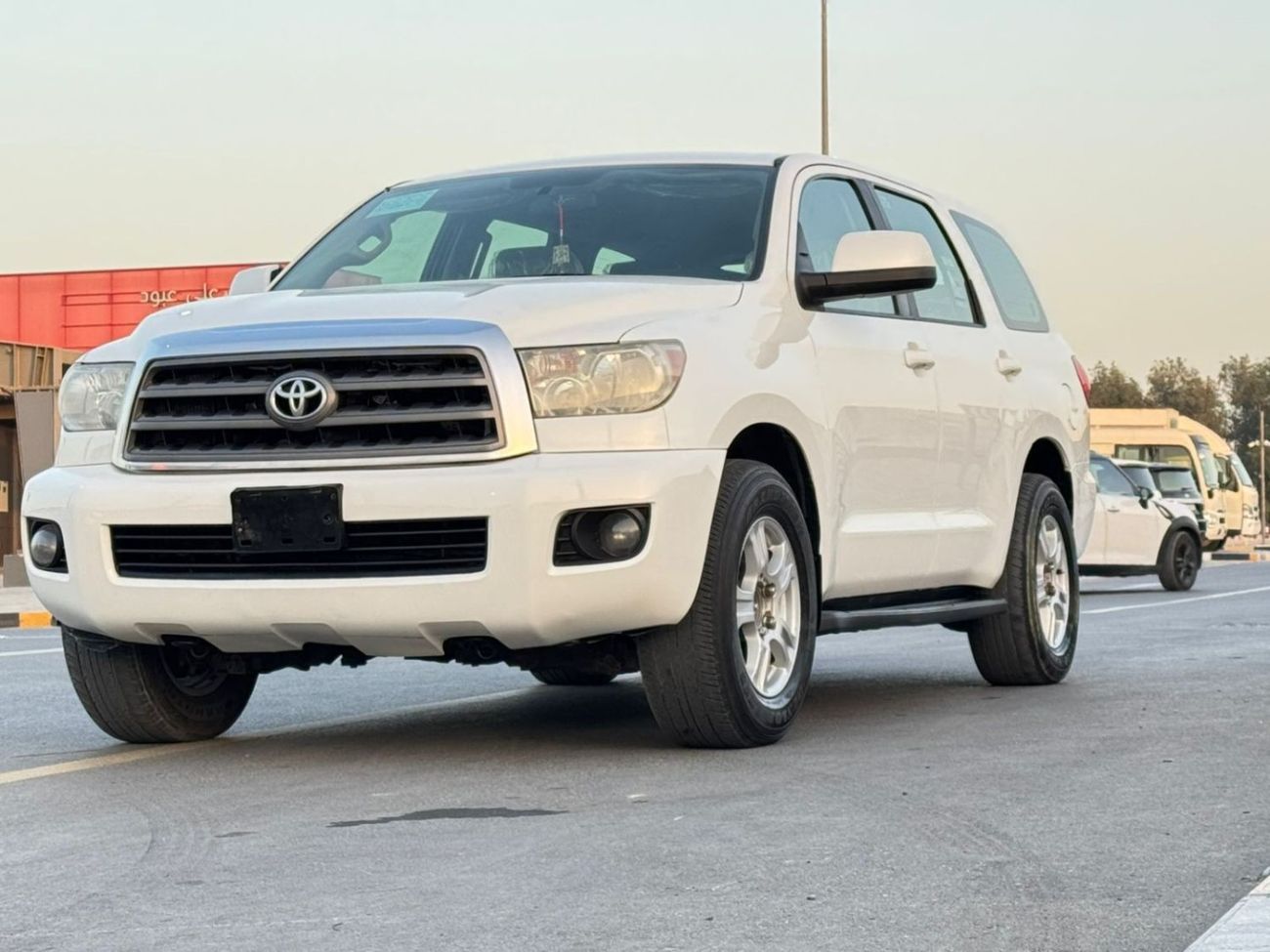 تويوتا سيكويا In excellent condition, no accidents, does not require any expenses.