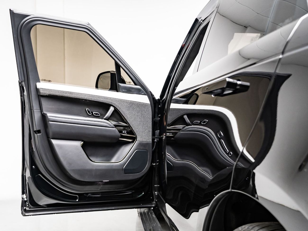 لاند روفر رينج روفر سبورت Dynamic HSE P530 4.4L