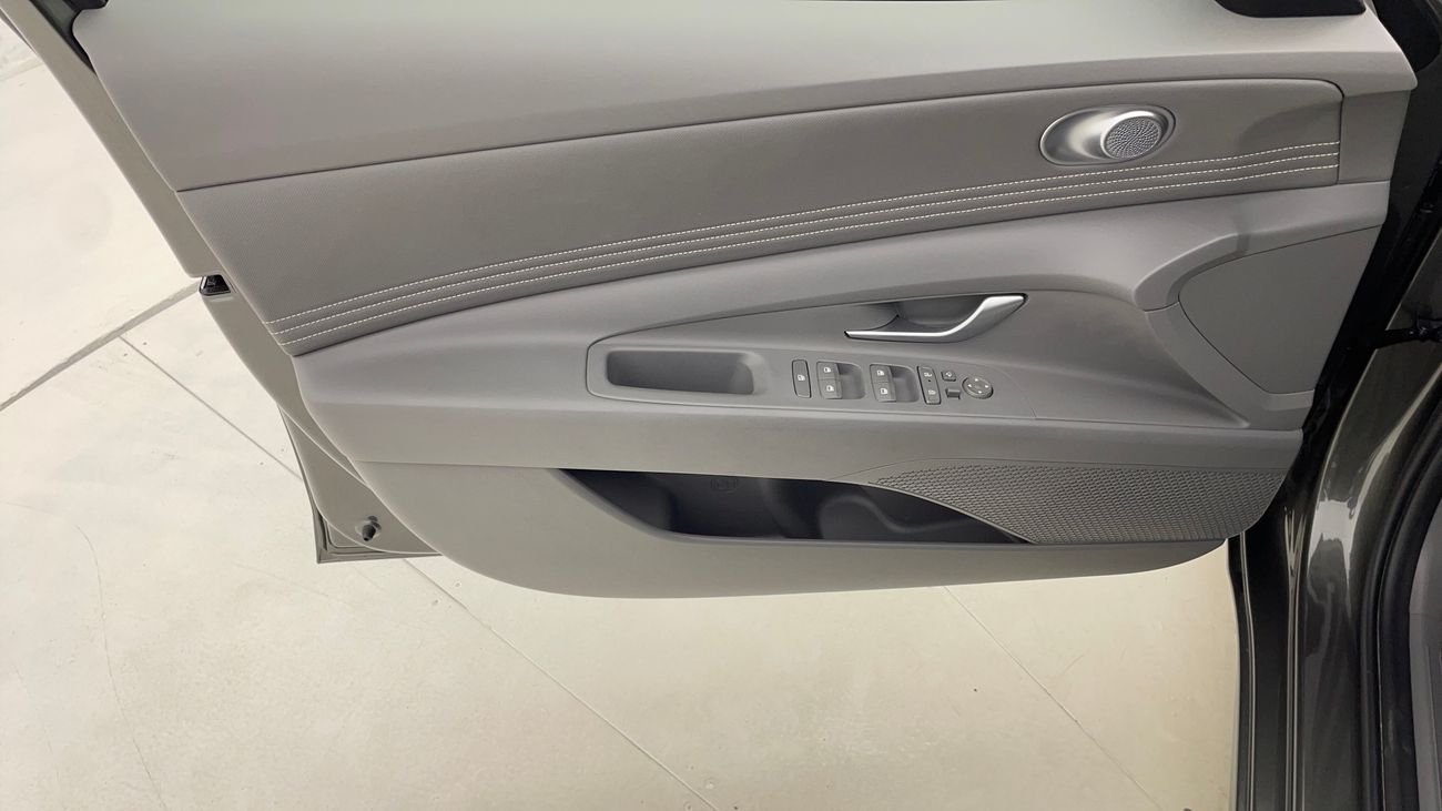 هيونداي إلانترا COMFORT 1.6 | بدون دفعة مقدمة | اختبار القيادة في المنزل