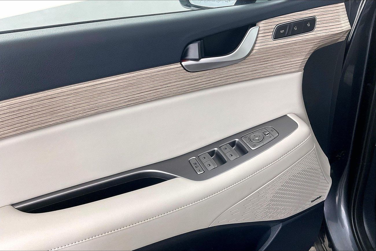 Hyundai Palisade Premium (8 Seater) | Guaranteed Warranty | 0 Down Payment