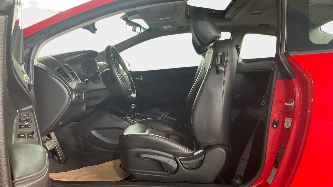 Kia Cerato Koup SX Top 2.0L SX Top | Guaranteed Warranty | 0 Down Payment