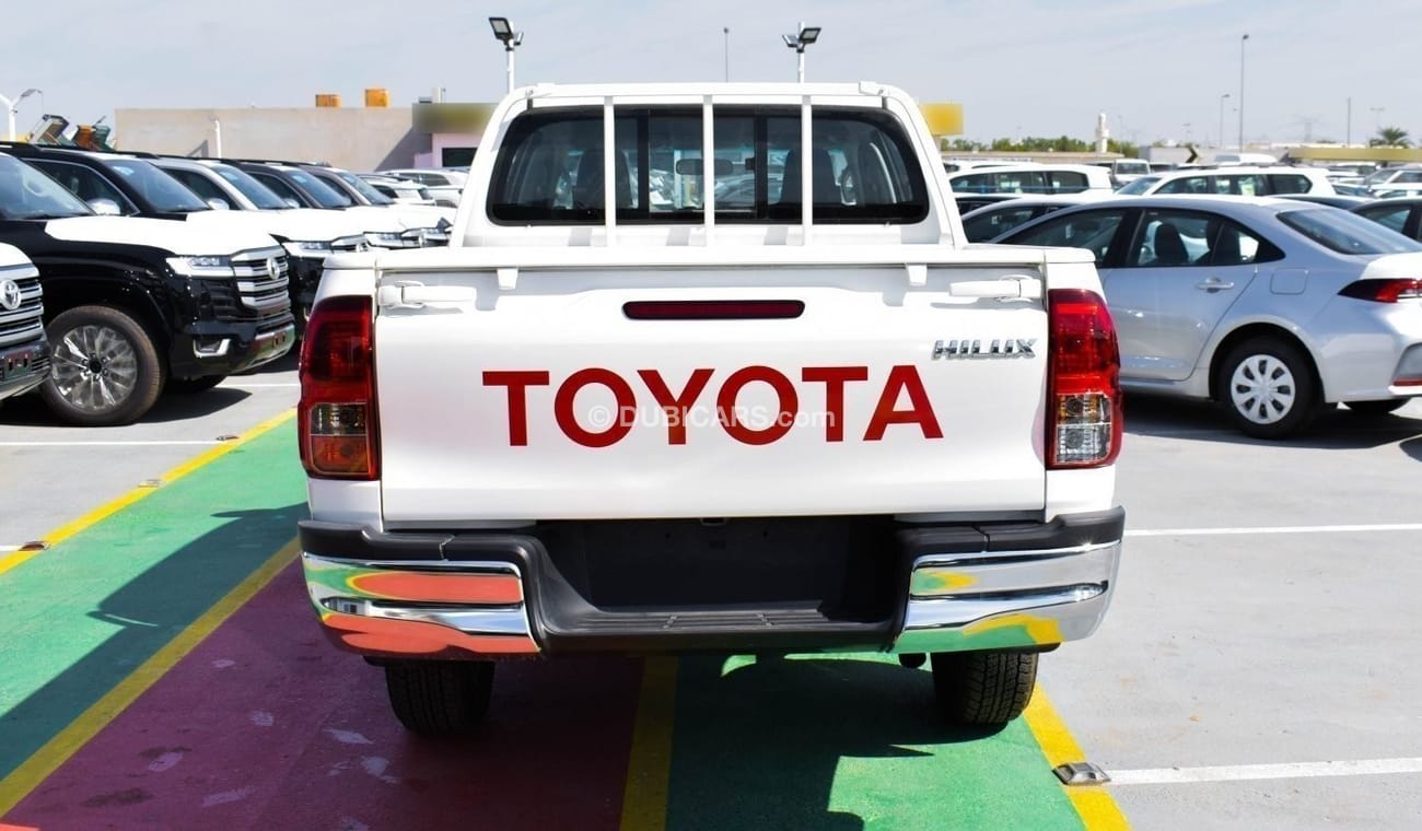 تويوتا هيلوكس 2.4 Diesel