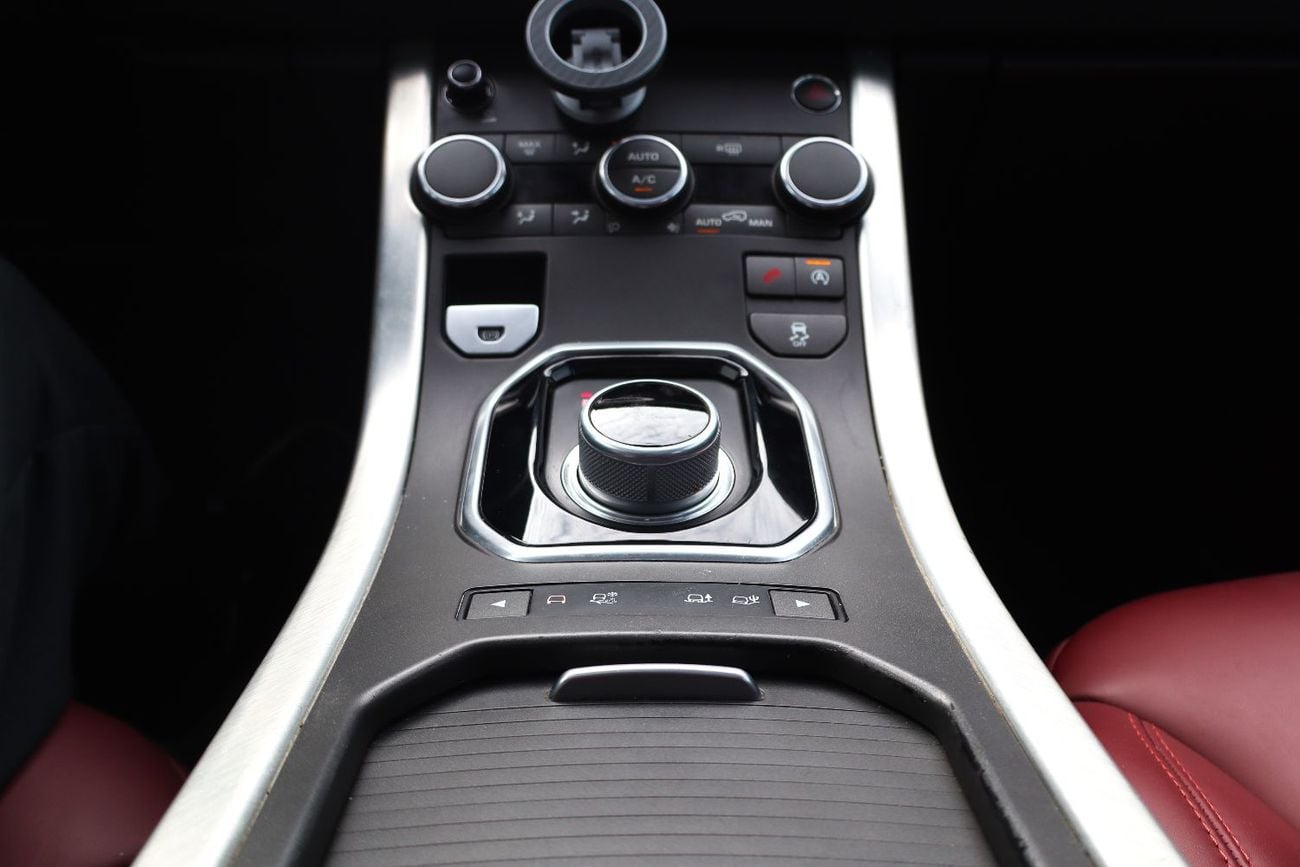 Land Rover Range Rover Evoque Dynamic Plus 2.0L (5 Door)