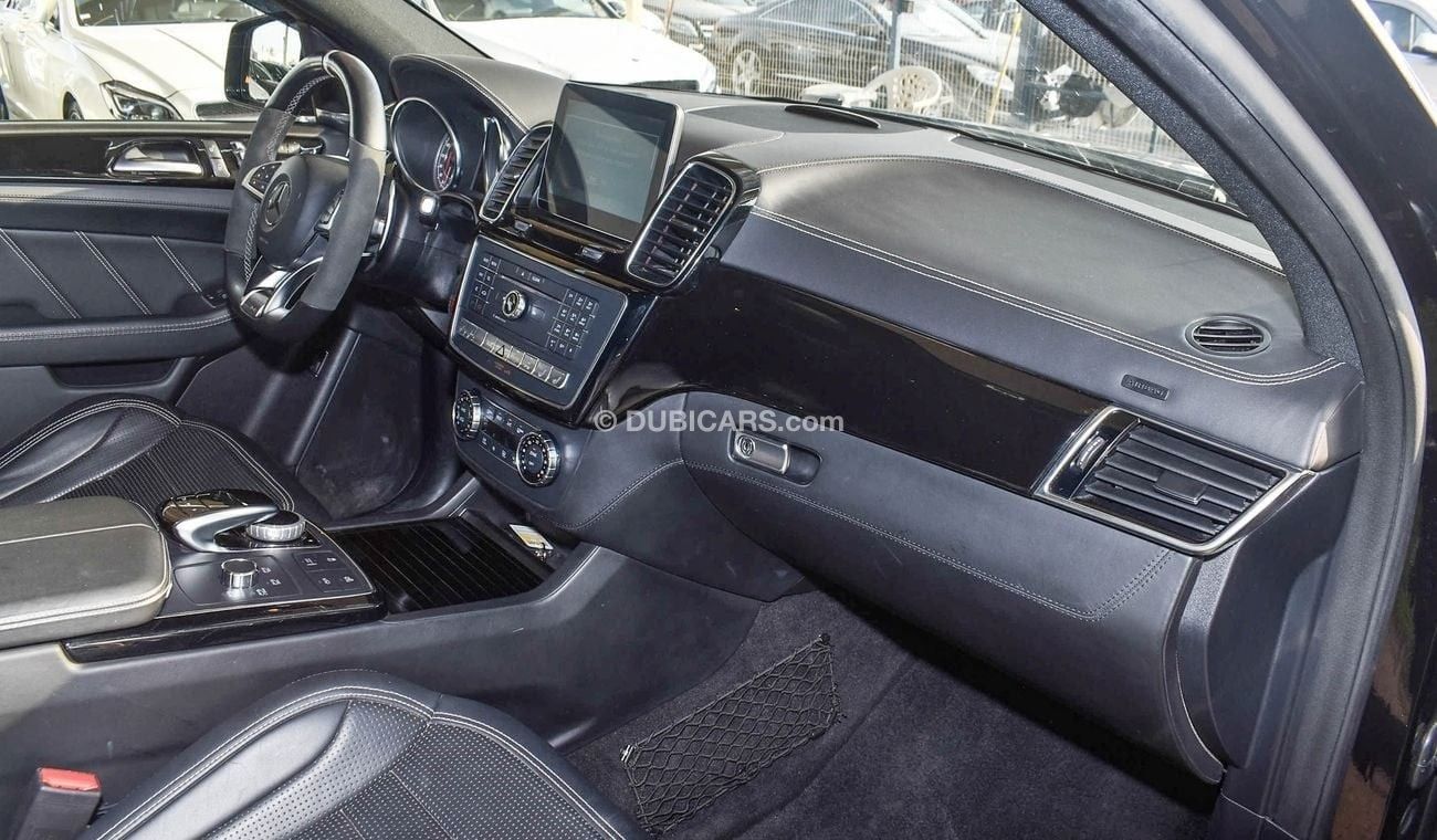 مرسيدس بنز GLE 63 S AMG