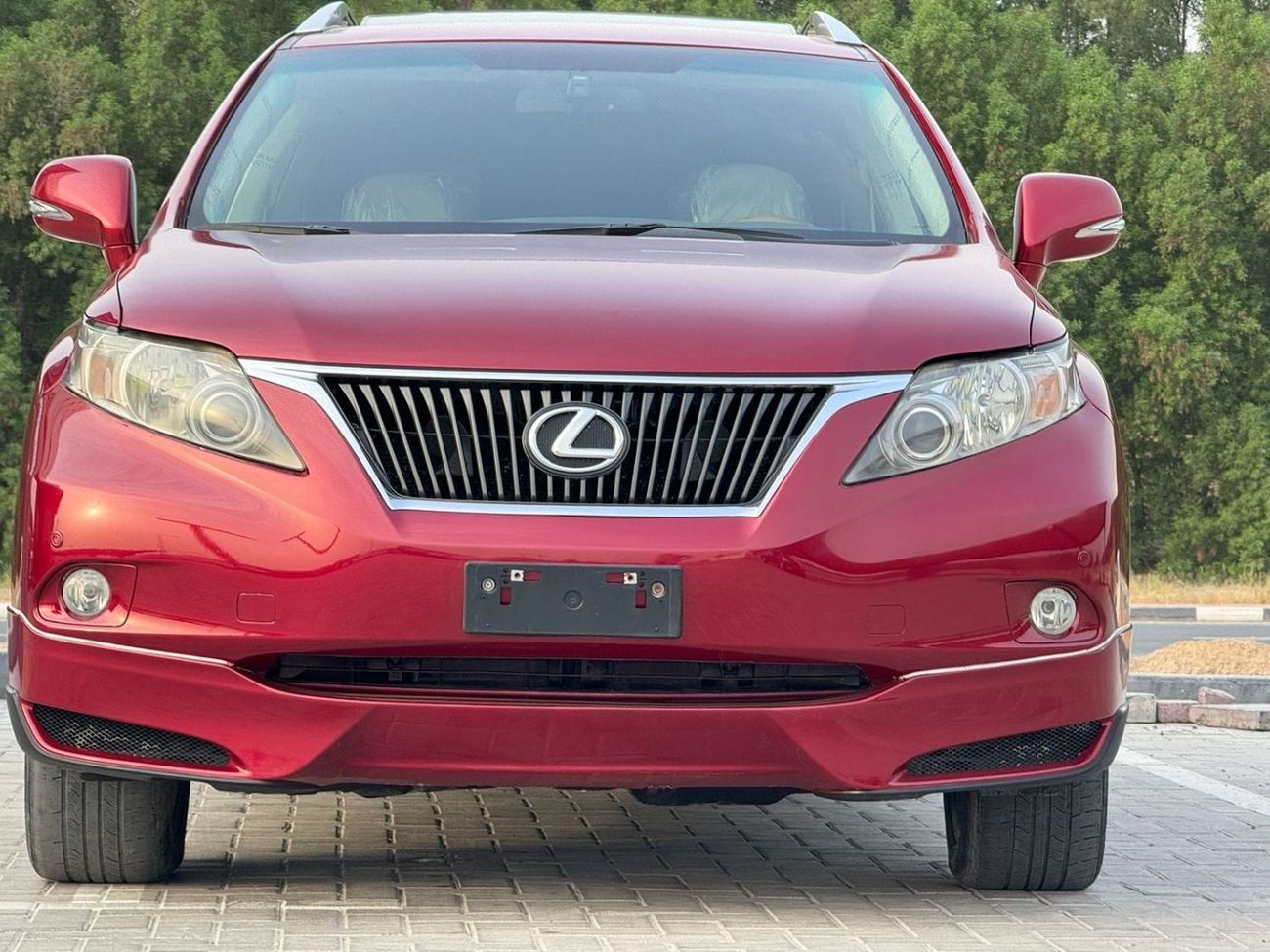 لكزس RX 350 بريمير بحالة ممتازة من الداخل و الخارج