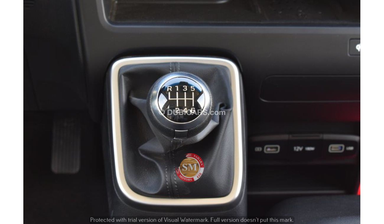 Hyundai Staria 2.2L CRDI 9 Seat Fwd MT Wagon