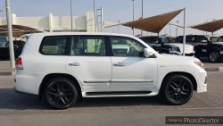 Lexus LX570 GCC Specification