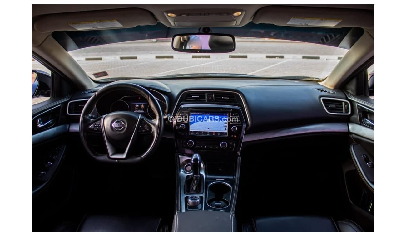 نيسان ماكسيما نيسان مكسيما SV هو : 2017 الممشى : 141.000 كم السعر : 35000 درهم 6 سلندر 3.5 ليتر مواصفات أمريكيه فل