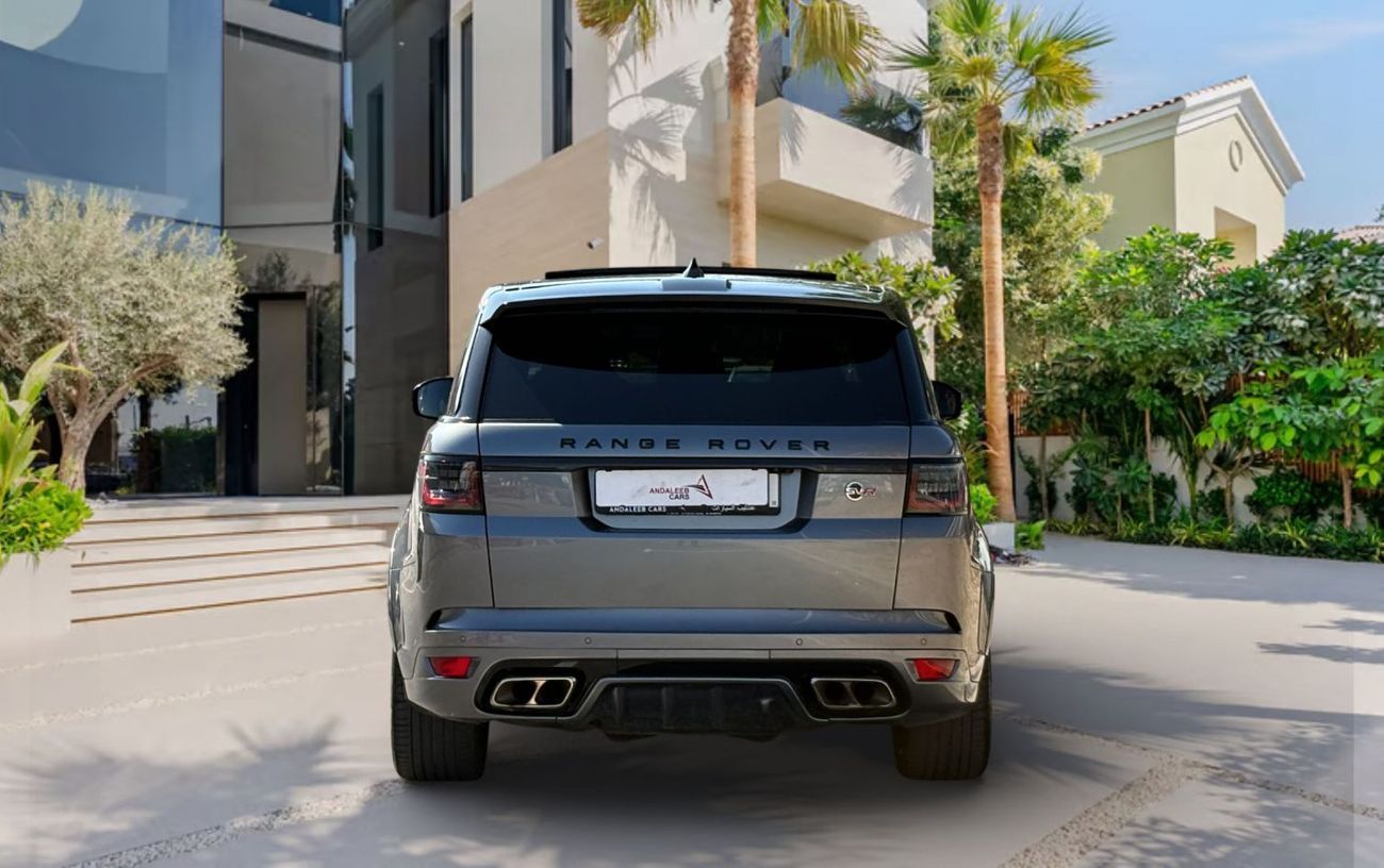 لاند روفر رينج روفر سبورت SVR Carbon Edition 5.0L V8 SC A/T | 2022 | AED 4,000 per month