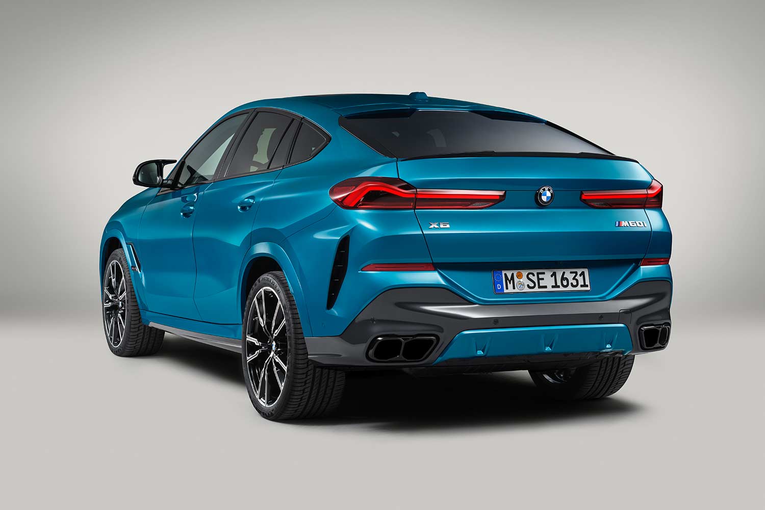 BMW X6 exterior - Rear Right Angled