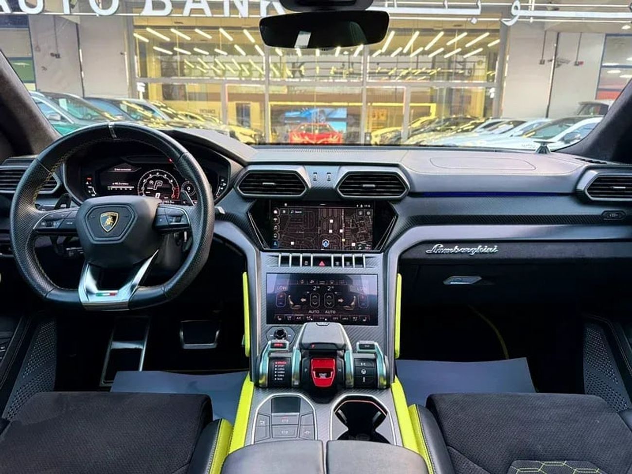 Lamborghini Urus STD 4.0T V8
