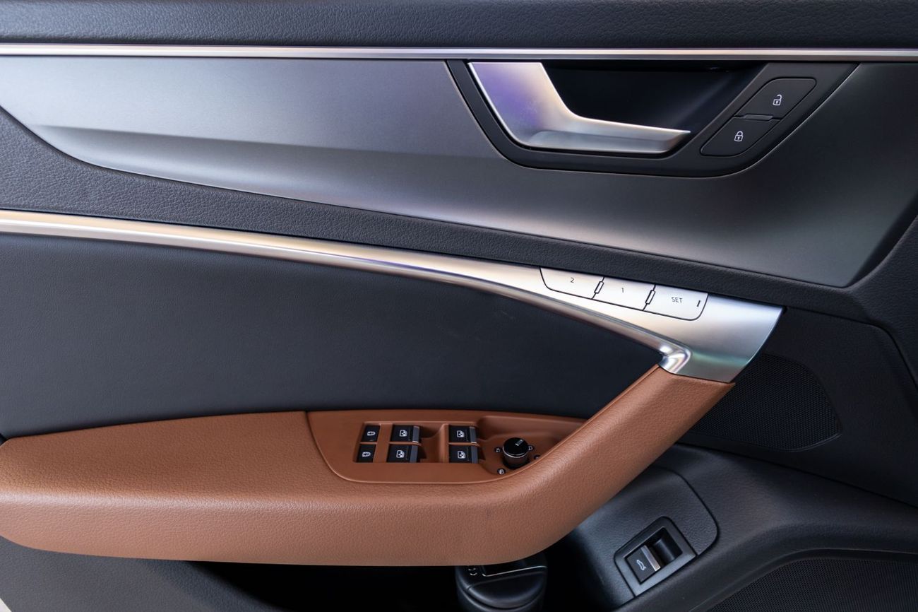 أودي A6 45 TFSI S-Line 2.0L