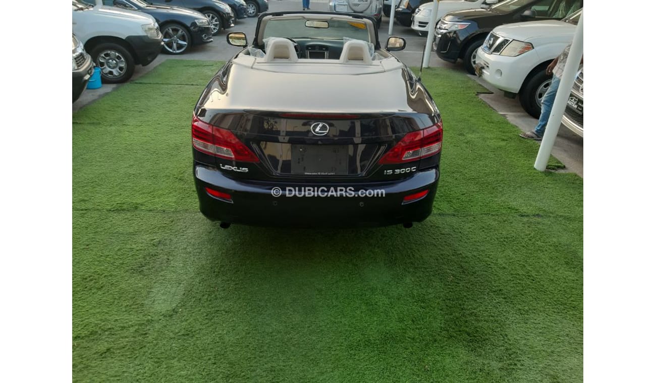 Lexus IS300 C