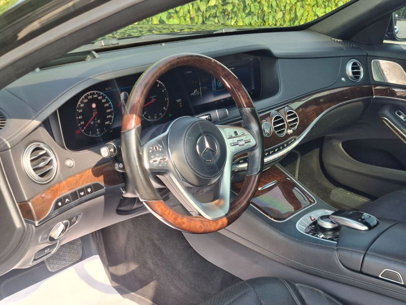 مرسيدس بنز S560 L AMG
