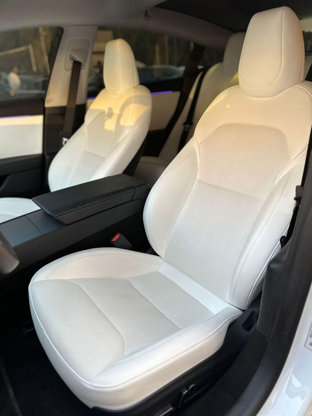 تسلا موديل 3 تسلا موديل 3 لونج رينج خليجي 2024 فل ابشن صبغ وكاله تشييكات وكاله تحت الضمان