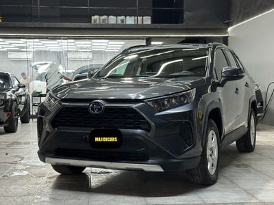 Toyota RAV4 LE 2.5L (219 HP)