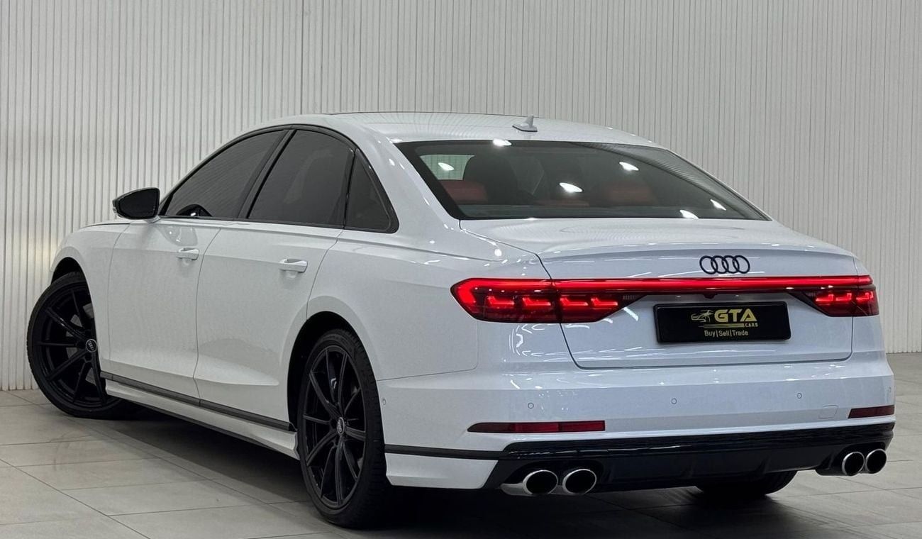 Audi S8 TFSI quattro 4.0L