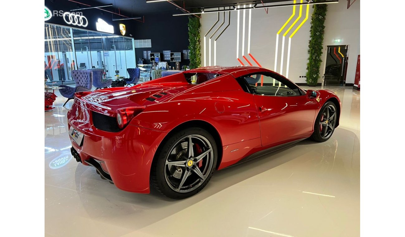 فيراري 458 سبايدر