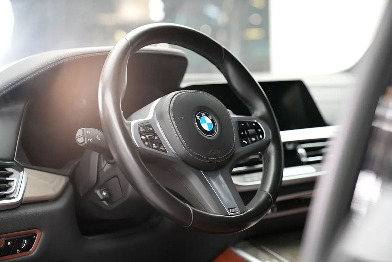 بي أم دبليو X5 xDrive40i M Sport GCC Specs - Pristine Condition