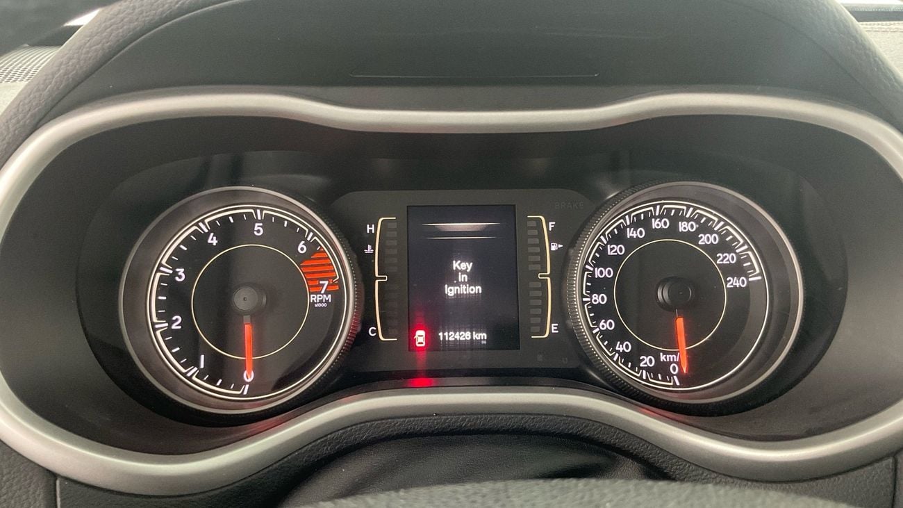 جيب شيروكي 3.2 SPORT X AUTO | شامل الضمان | 0 ﺪﻔﻋﺓ ﺃﻮﻟﻯ