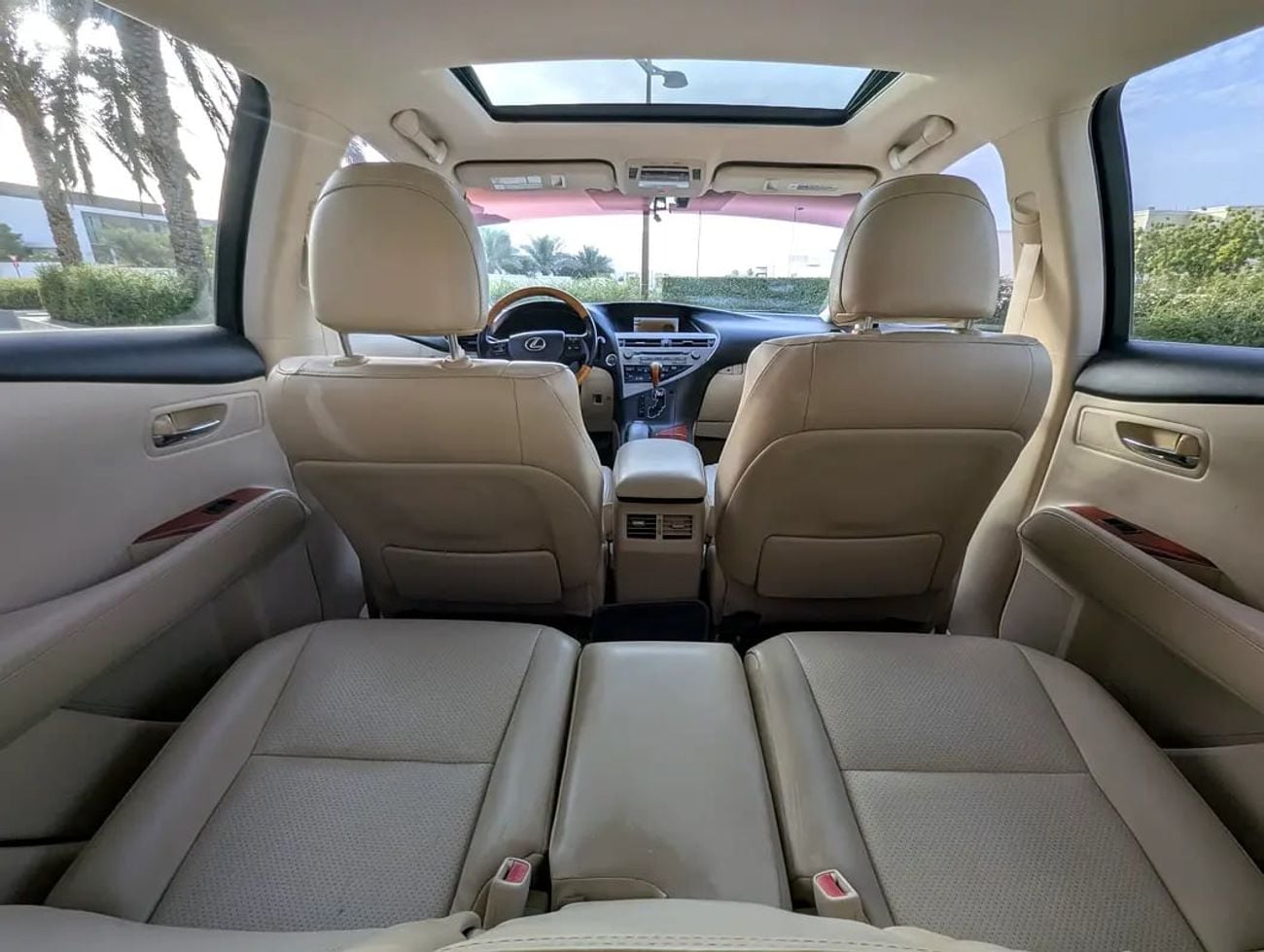 لكزس RX 350 RX 350 Standard | American Specs Clean Inside Out With Sunroof