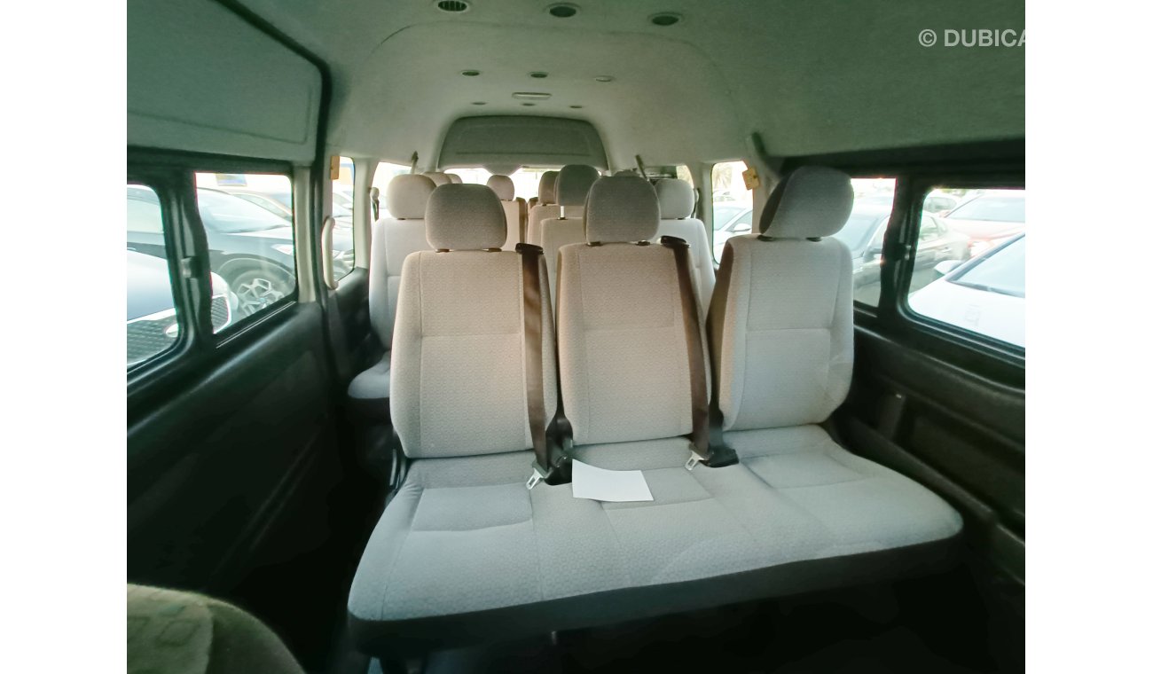 Toyota Hiace HIGHROOF 2.7L PETROL, REAR A/C / NO WORK REQUIRED (LOT # 69705)