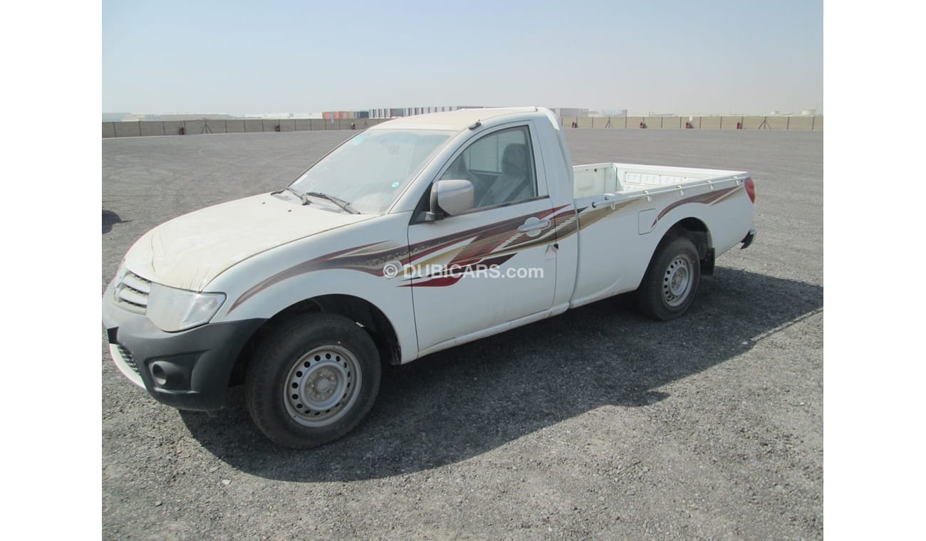 ميتسوبيشي L200 Single Cab Petrol 2WD Brand New