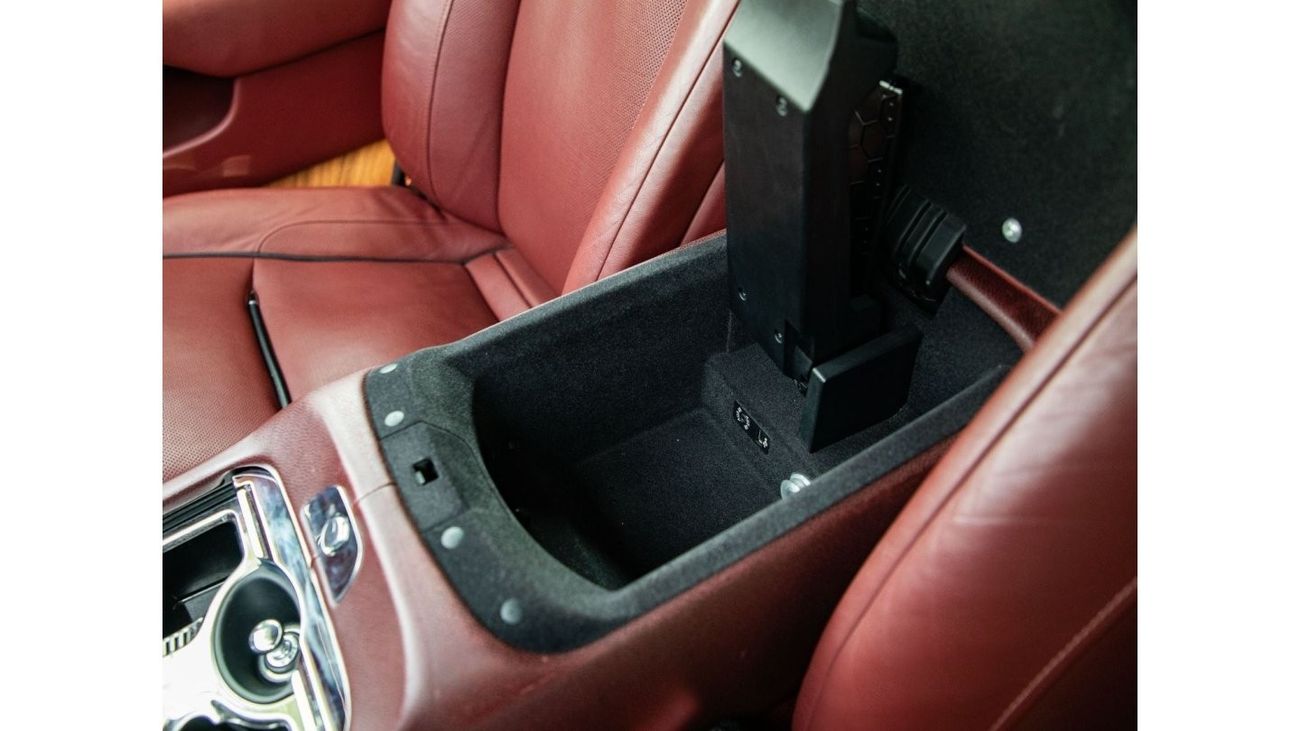 Rolls-Royce Wraith Std Coupe RWD. GCC Spec