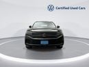 Volkswagen Touareg Touareg Elegance | 15" Innovision Cockpit & Power Latching Doors | GCC Specs