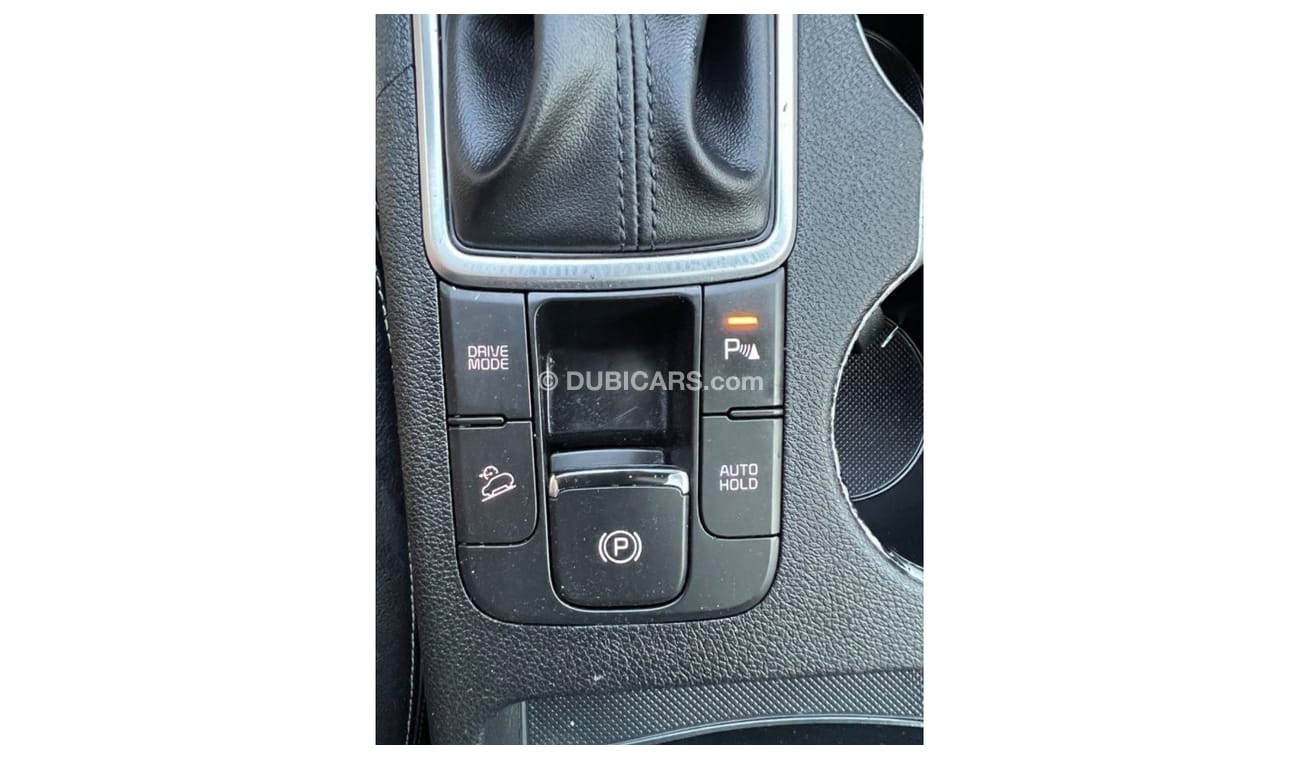 Kia Sportage SX Push Start. Panoramic. Leader Seat