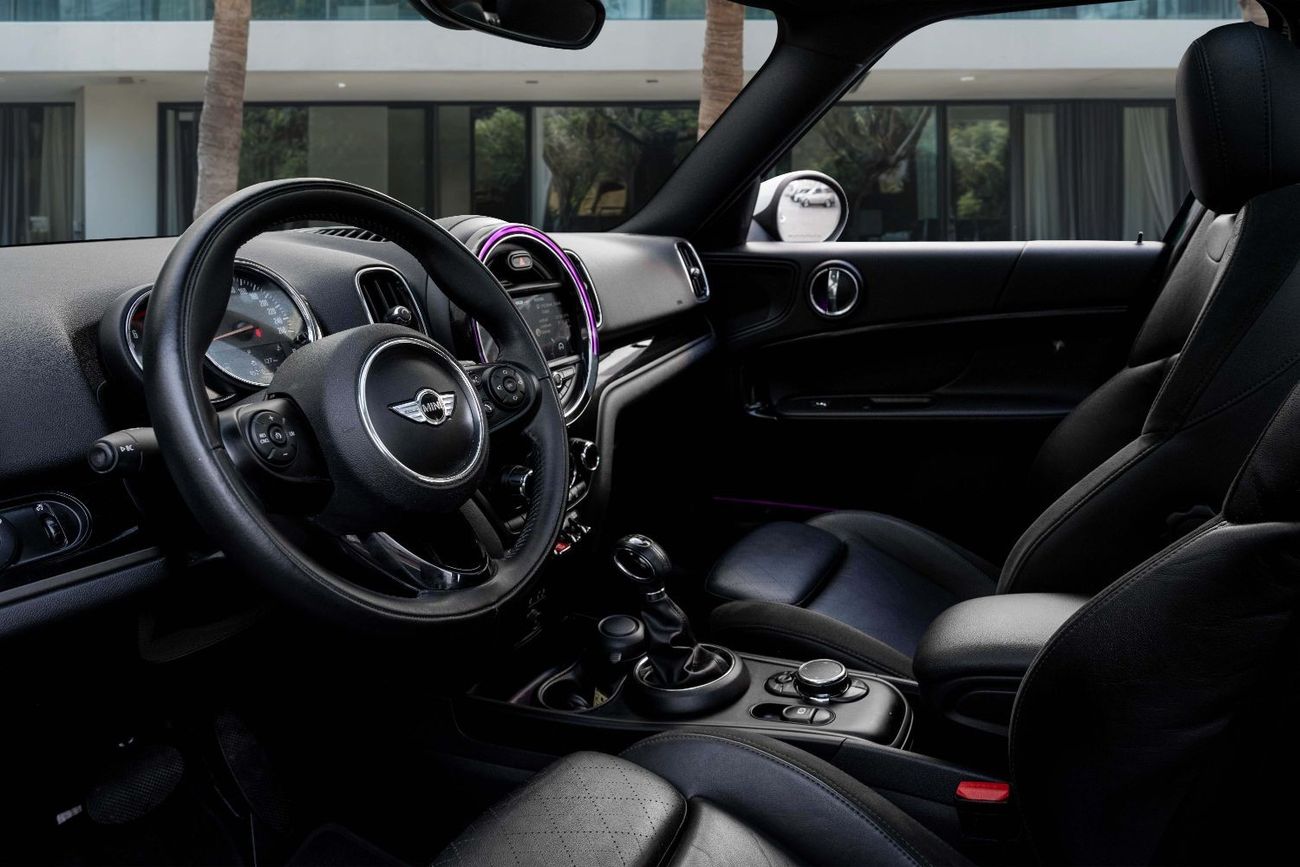 ميني كنتريمان | 1,371 P.M  | 0% Downpayment | Excellent Condition!