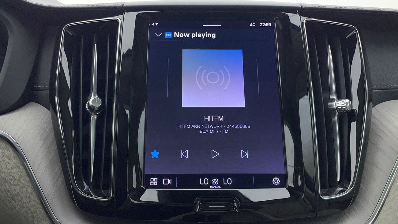 Volvo XC60 B5 ULTIMATE DARK AWD 2 | Zero Down Payment | Home Test Drive