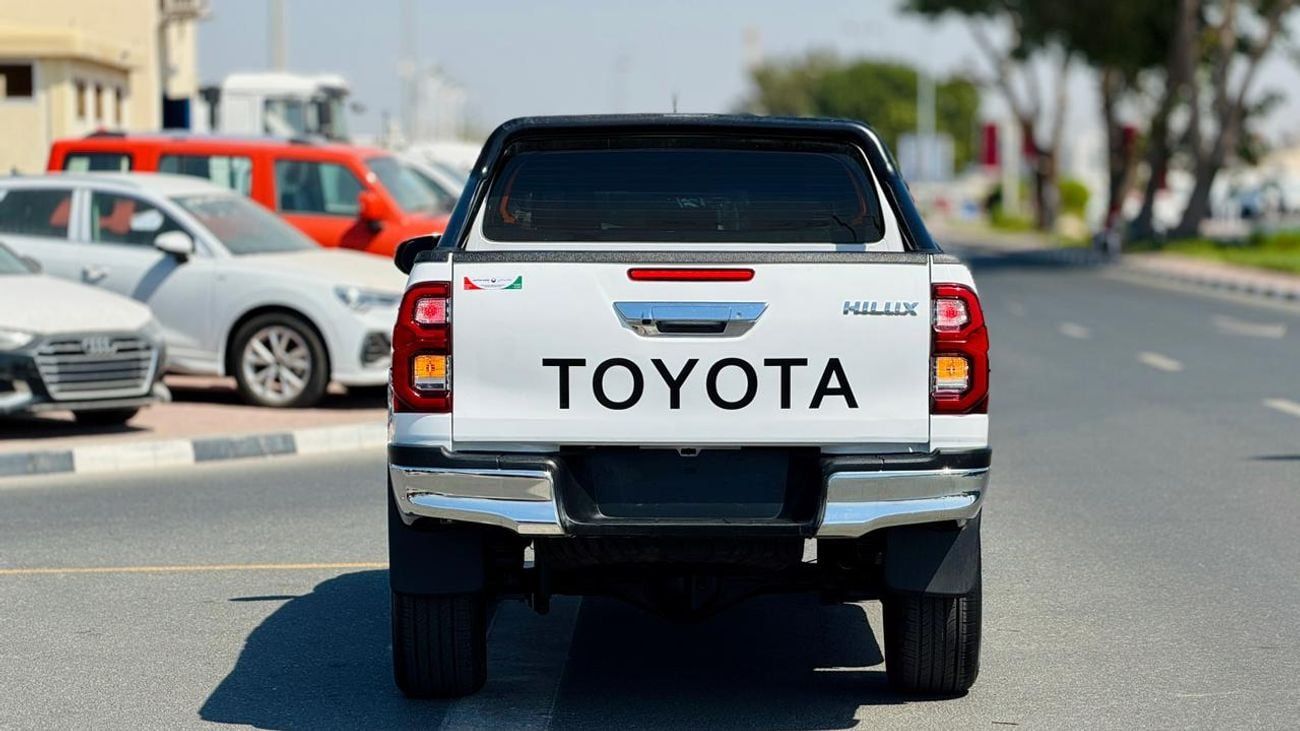 Toyota Hilux 2021| 2.8L DIESEL ENGINE | AT | RHD | HEAVY SPORTS BAR | ROOF MOUNTED LED LIGHTS | DIGITAL AC | ELEC
