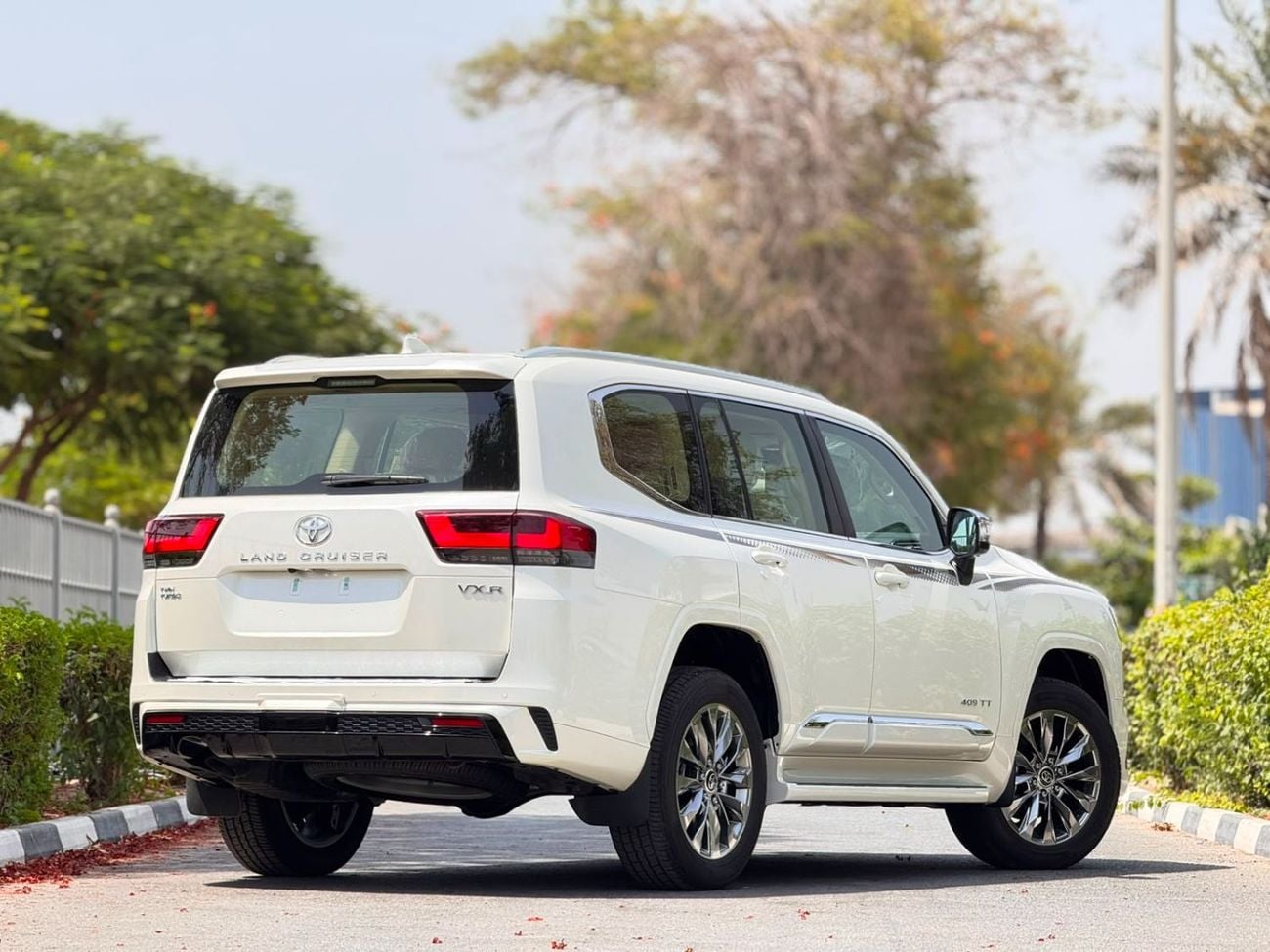 Toyota Land Cruiser VXR