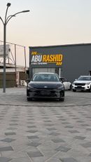 Toyota Camry XLE 2.5L Hybrid