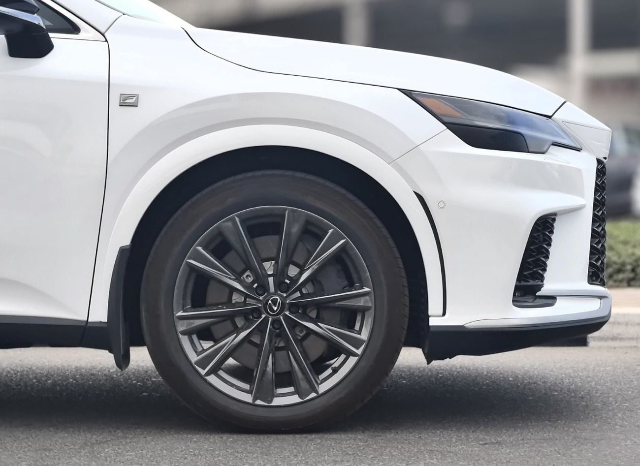 لكزس RX 350 F-SPORT 2025 LEXUS RX350 2.4L PETROL F SPORT 3 AUTOMATIC TRANSMISSION FULL OPTION