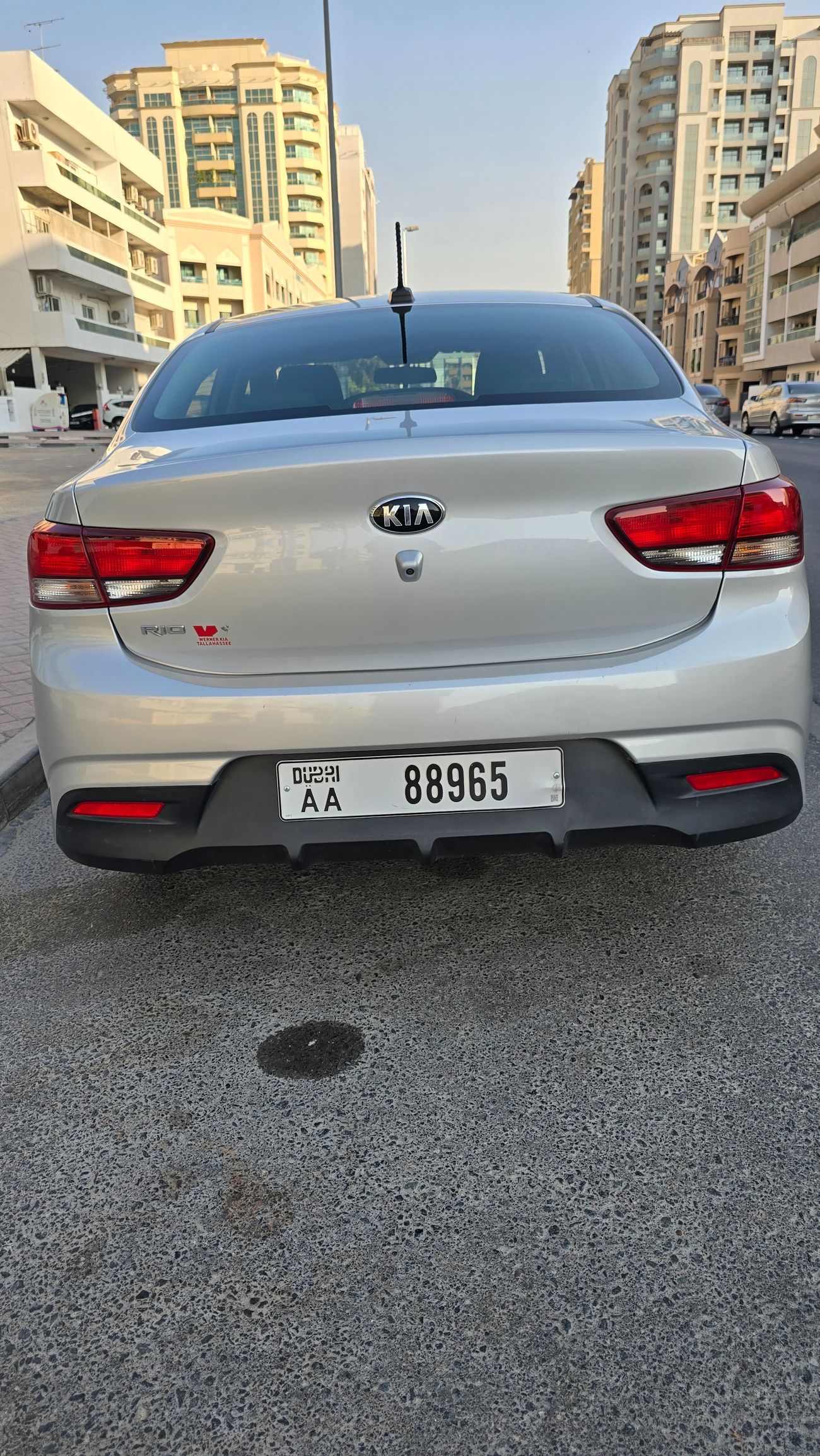 Kia Rio EX 1.4L (100 HP) Sedan