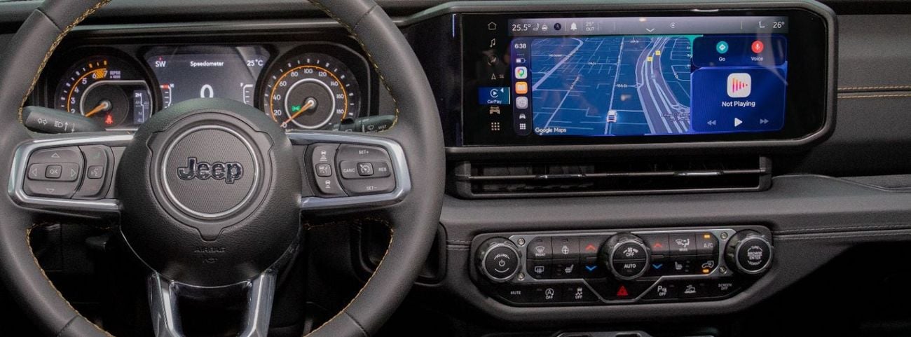 جيب رانجلر Unlimited Sahara 2.0L A/T