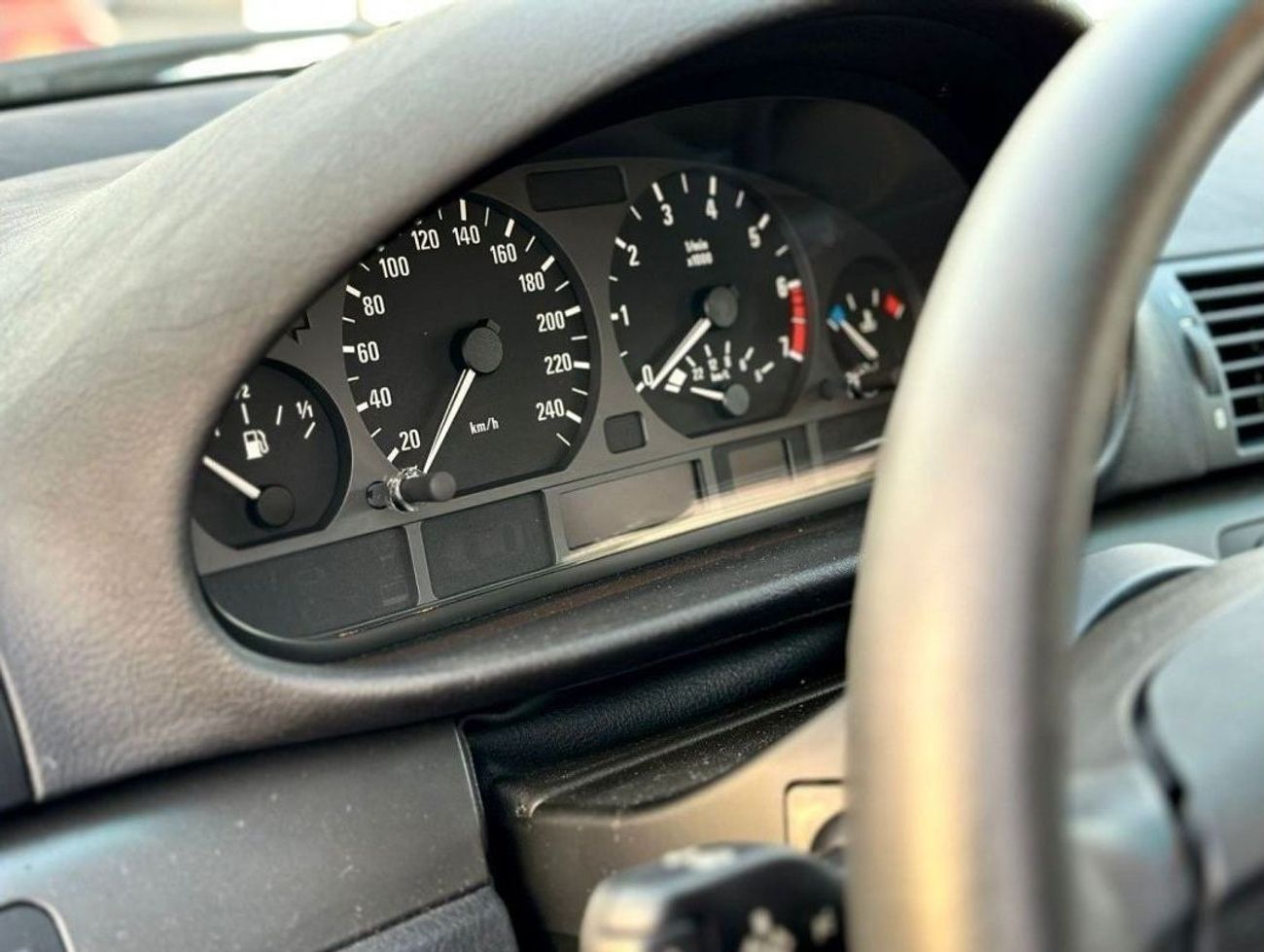 بي أم دبليو 320 BMW 320 low mileage